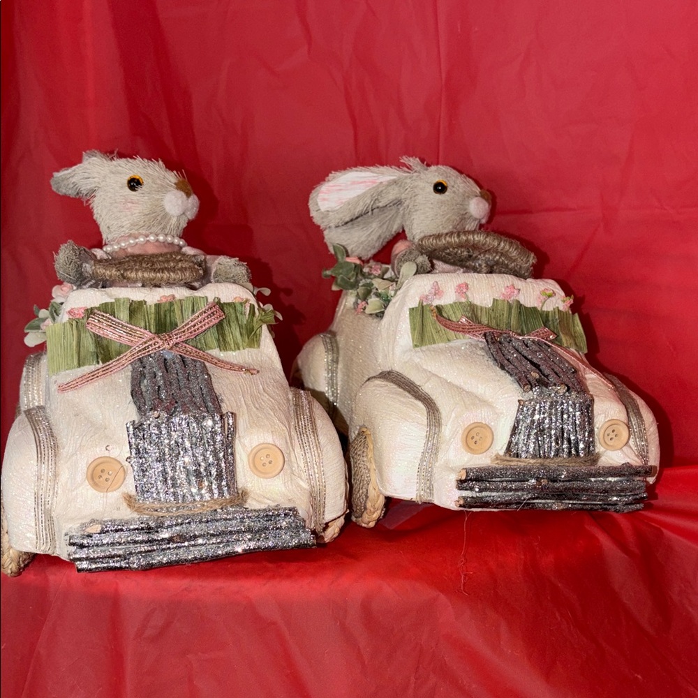Festive Bunny Duo in Cream Cars